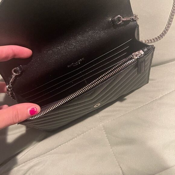 NEW AUTHENTIC YSL BLACK LEATHER CROSSBODY SILVER LOGO HARDWARE - Picture 3 of 7